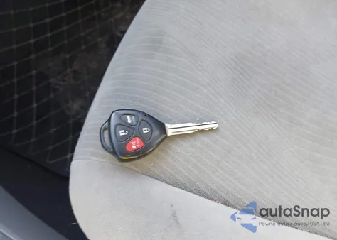 2013 Toyota Corolla Le из США, поврежденный, VIN 5YFBU4EE3DP124090